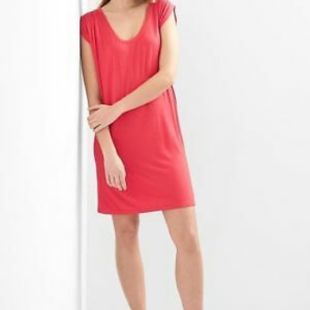GAP XS drapey sleeveless scoop neck dress - new